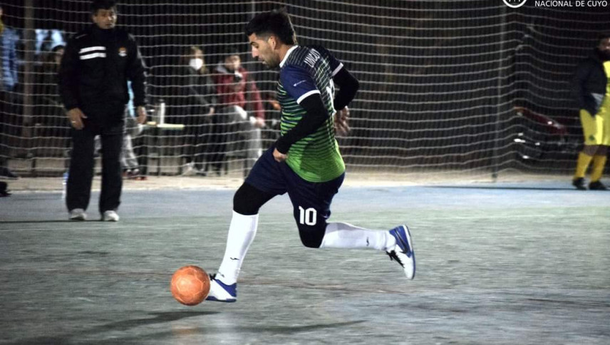 imagen FACUNDO FORNIES "Una vida dedicada al Futsal"
