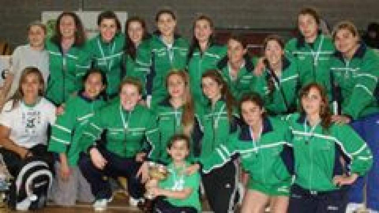 imagen Las damas de balonmano se coronaron campeonas en el sur