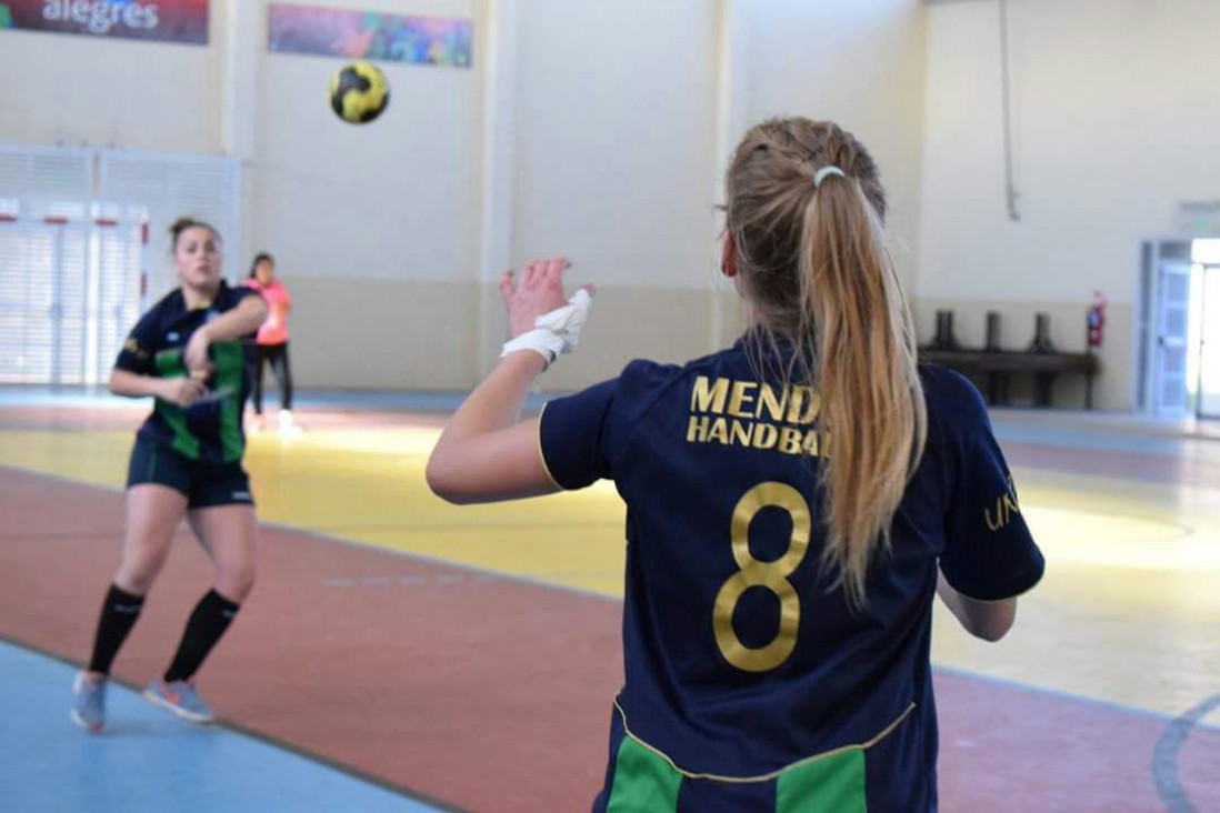 imagen Torneo Vendimia de Balonmano en el Club UNCuyo