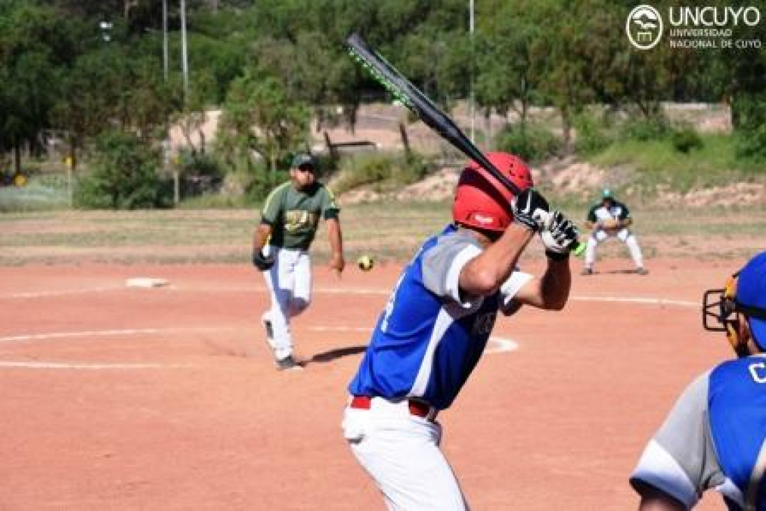 imagen Club UNCuyo participará del Torneo de Sóftbol de Clubes